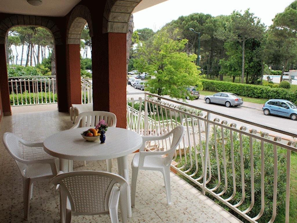 Lignano Close To The Beach Lignano Sabbiadoro Exterior photo